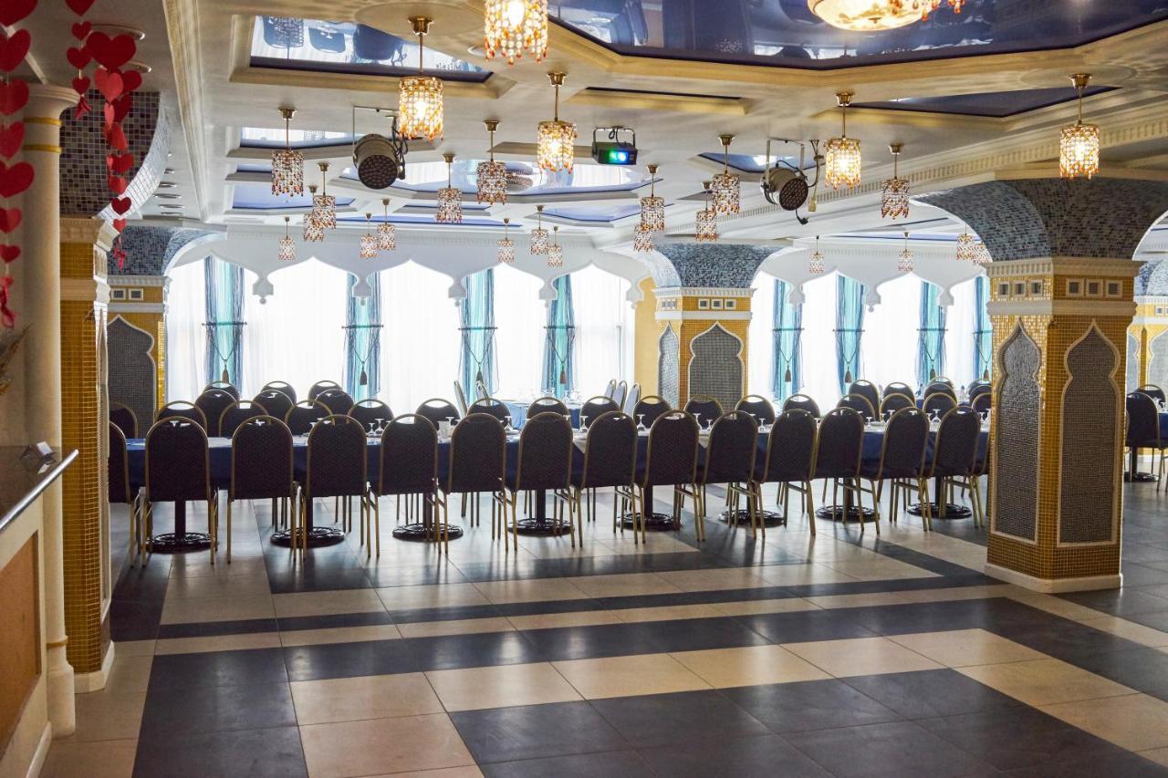 Східний Hotel Berezhany Exterior foto